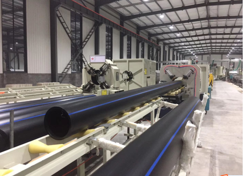 PE pipe lineola productio