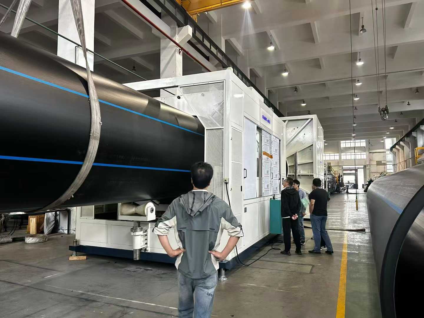 Clavis puncta pro Satus Equipment et Productio Technologiae PE Pipes cum magnis diametris supera 2000mm