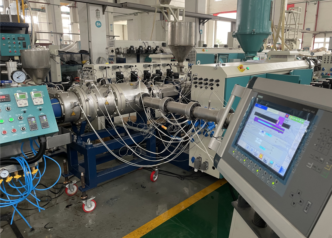 Coextrusio technologia PE three-layers coextrusio organi organi